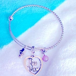 SALE 💝“New Mom” Bangle